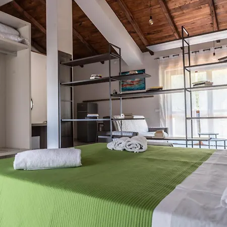 Borgo Del Bambu Farm stay Perito