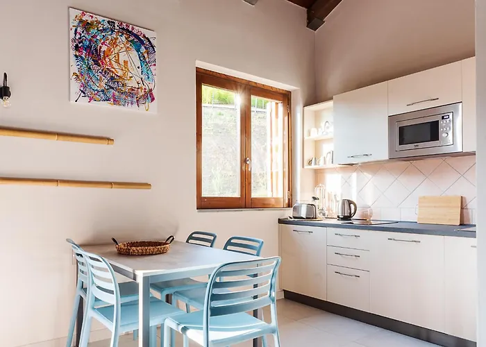 Borgo Del Bambu ファームステイ Perito